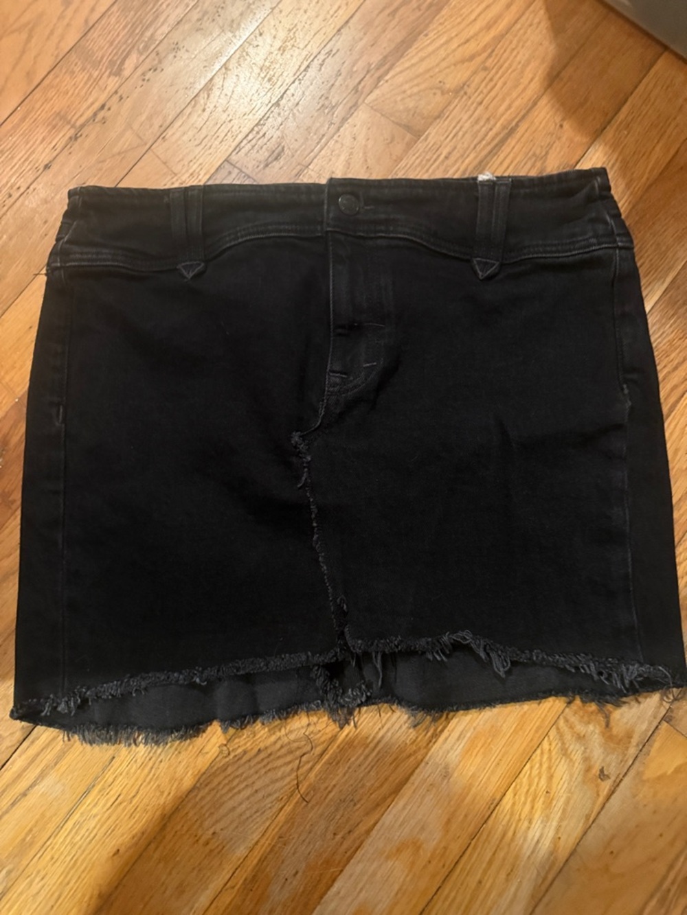 We The Free Black Denim Mini Skirt with Frayed Edge & distressed size 29 EUC